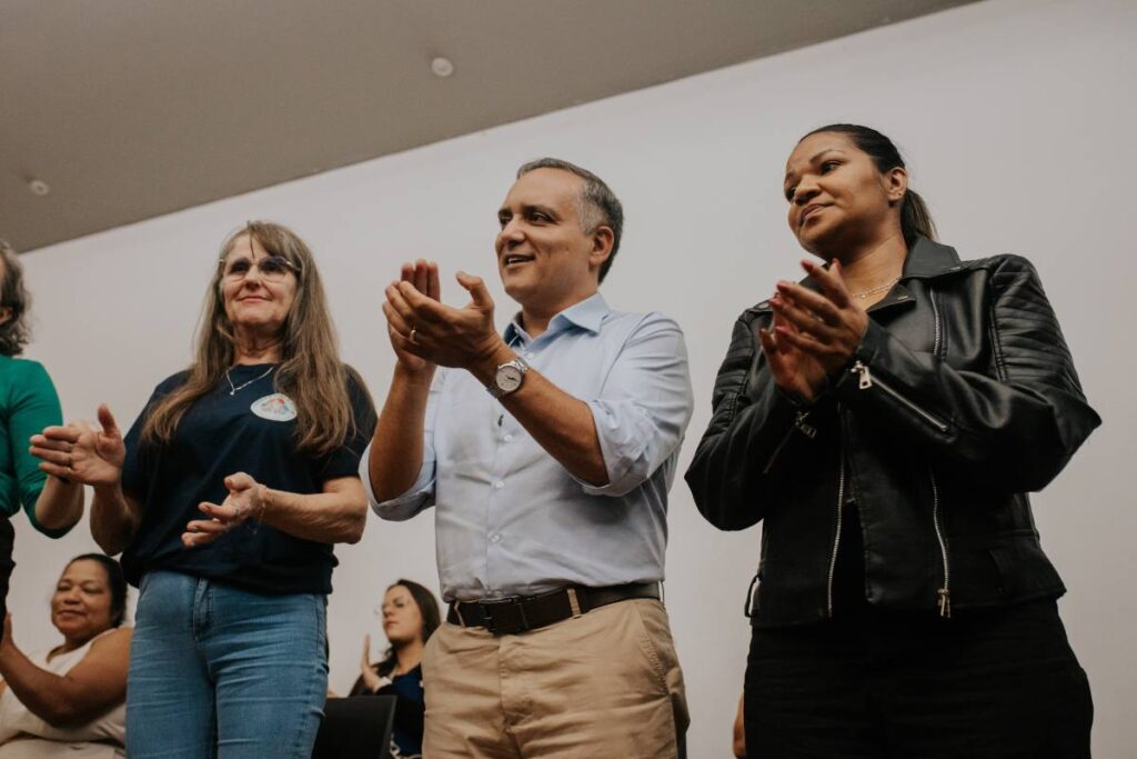 Marcelo Lima valoriza trabalho de catadores com novo termo de colaboração e reajuste