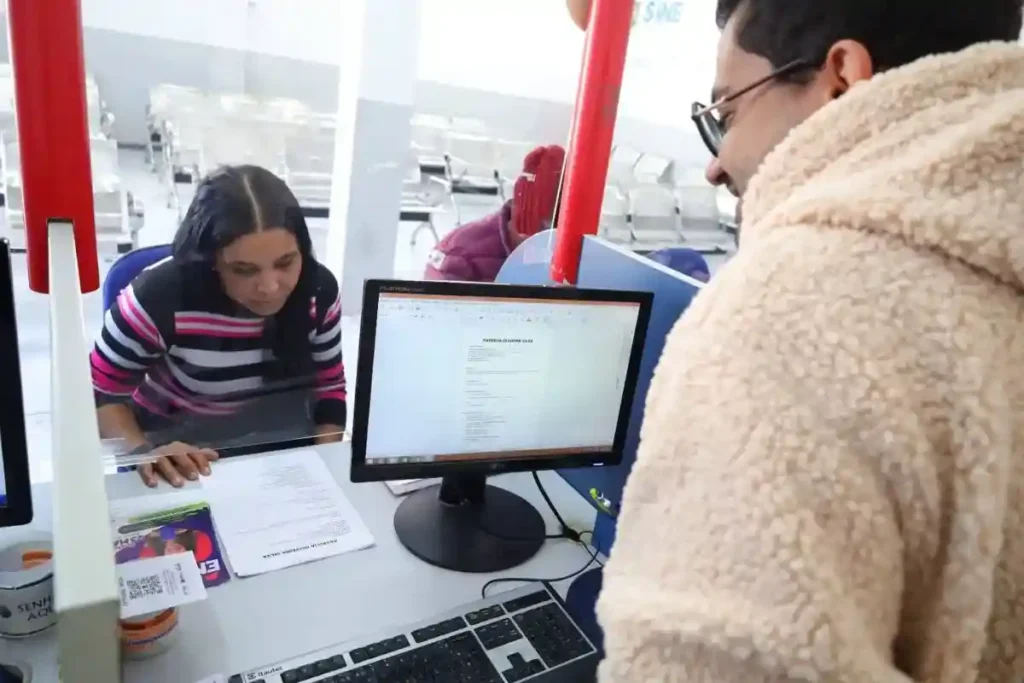 Mutirão do Currículo de Mauá atendeu 300 pessoas nesta sexta-feira