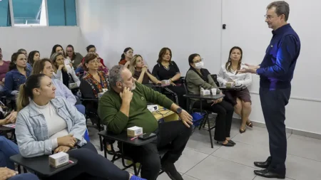 Palestra sobre saúde bucal reforça a capacitação de dentistas de São Caetano