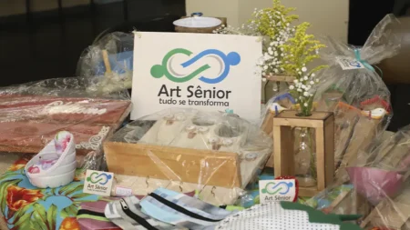 Peças artesanais do ART Sênior são opções de presente para o Dia das Mães em São Caetano
