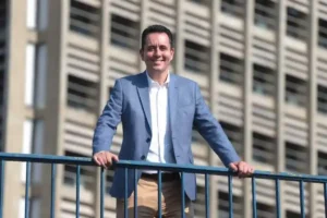 Gráfico mostrando crescimento de Paulo Serra em intenção de voto para governador de São Paulo segundo Paraná Pesquisas.