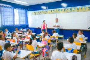 São Bernardo discute substituição de sirenes por sinais musicais nas escolas para incluir alunos com TEA
