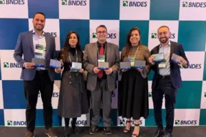 Sicredi é destaque em premiação do BNDES