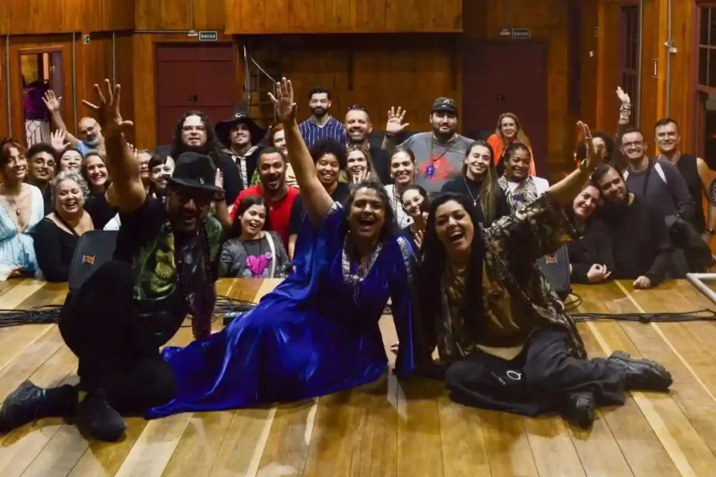 Tânia Gori lança o "Oráculo das Deusas e Deidades dos Povos Originários" na Convenção de Bruxas em Paranapiacaba 1 Tânia Gori lança o "Oráculo das Deusas e Deidades dos Povos Originários" na Convenção de Bruxas em Paranapiacaba