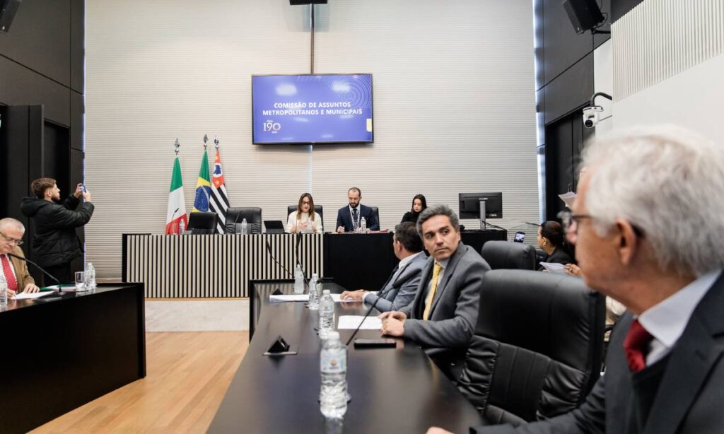 Alesp aprova projeto que cria Parlamentos Metropolitanos e avança em pautas regionais