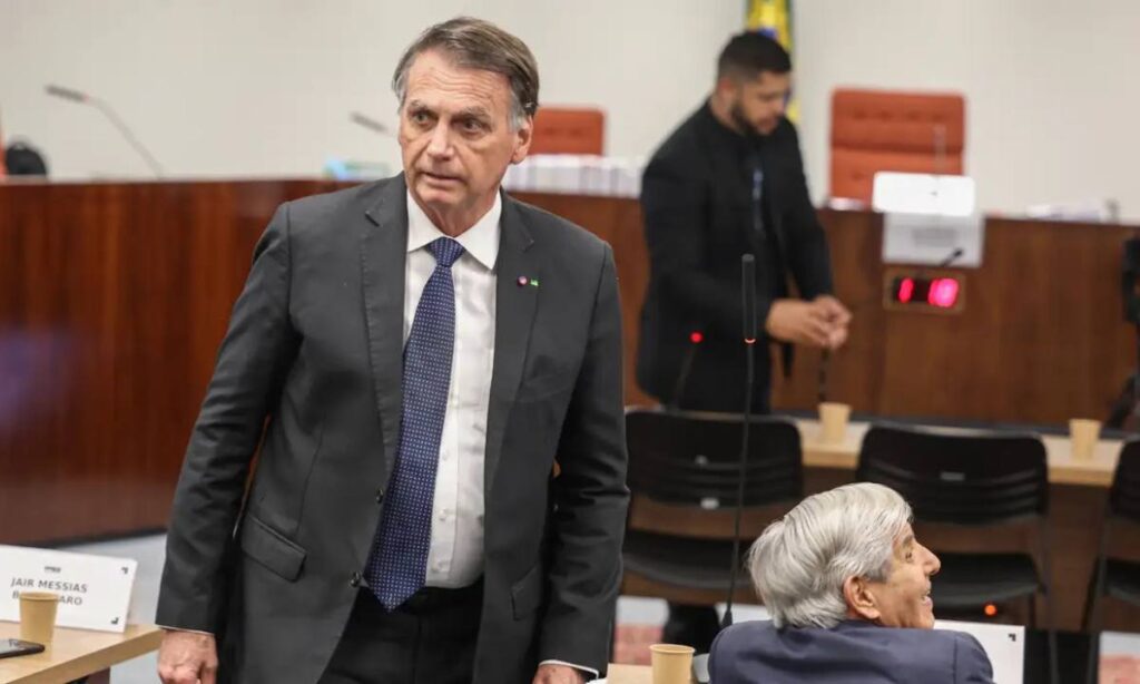 Bolsonaro nega tentativa de golpe para impedir posse de Lula em depoimento ao STF