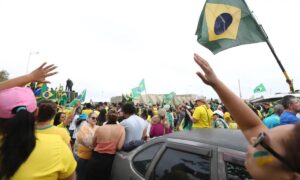 Moraes vota por 14 anos de prisão a acusado de liderar acampamento golpista em Brasília