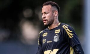 Neymar anuncia renovação com o Santos em postagem emocionante nas redes sociais nesta terça-feira (24)