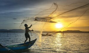 No Dia do Pescador, governo celebra impacto da Rota do Pescado em comunidades ribeirinhas