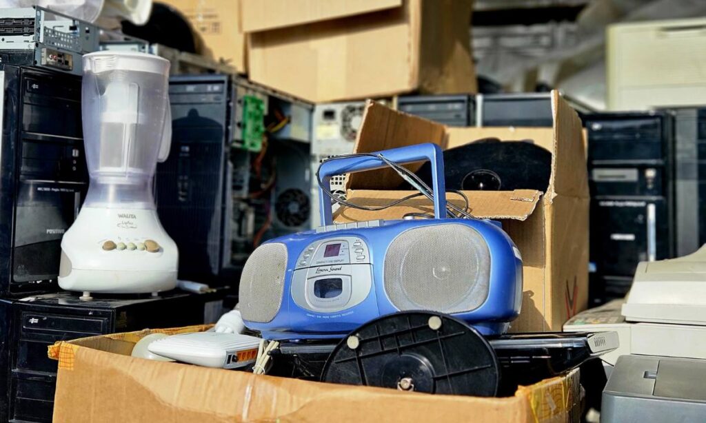 Ribeirão Pires intensifica ações de reciclagem e recolhe mais de quatro toneladas de resíduos em atividades ambientais 1 Ribeirão Pires intensifica ações de reciclagem e recolhe mais de quatro toneladas de resíduos em atividades ambientais