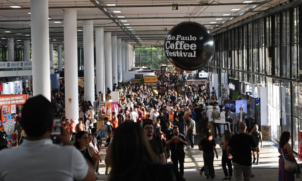São Paulo Coffee Festival 2025 celebra a cultura dos cafés especiais com arte urbana, experiências sensoriais e conteúdo educativo