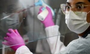Startup de Ribeirão Preto cria biocurativo 3D com células-tronco para tratar feridas