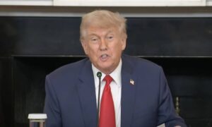 Trump anuncia ataque a usinas nucleares do Irã e acirra tensão no Oriente Médio