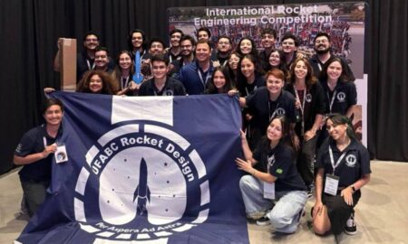 UFABC conquista feito inédito e vence maior competição de foguetes do mundo com projeto Aracê