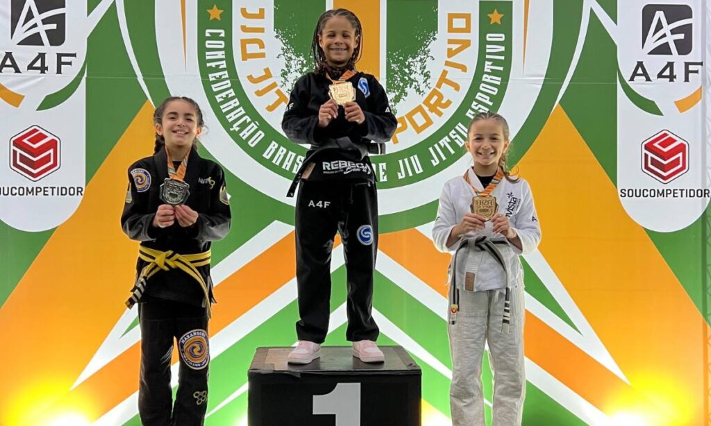 Atleta de São Bernardo, Rebeca Bem Te Vi é Campeã Brasileira de Jiu Jitsu em disputas com e sem quimono