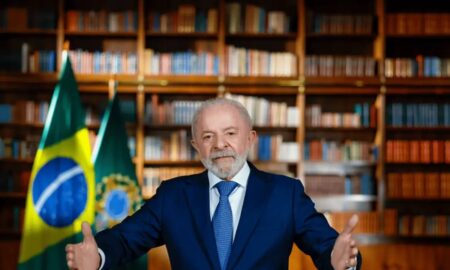 Em pronunciamento, Lula rebate tarifa de Trump, defende soberania do Brasil
