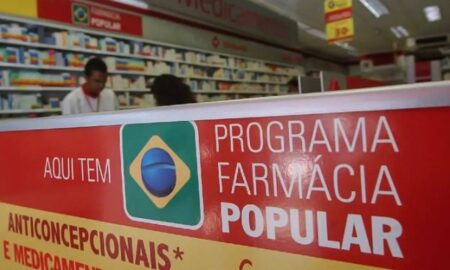 Farmácias têm até esta quinta (31) para renovar credenciamento no Programa Farmácia Popular