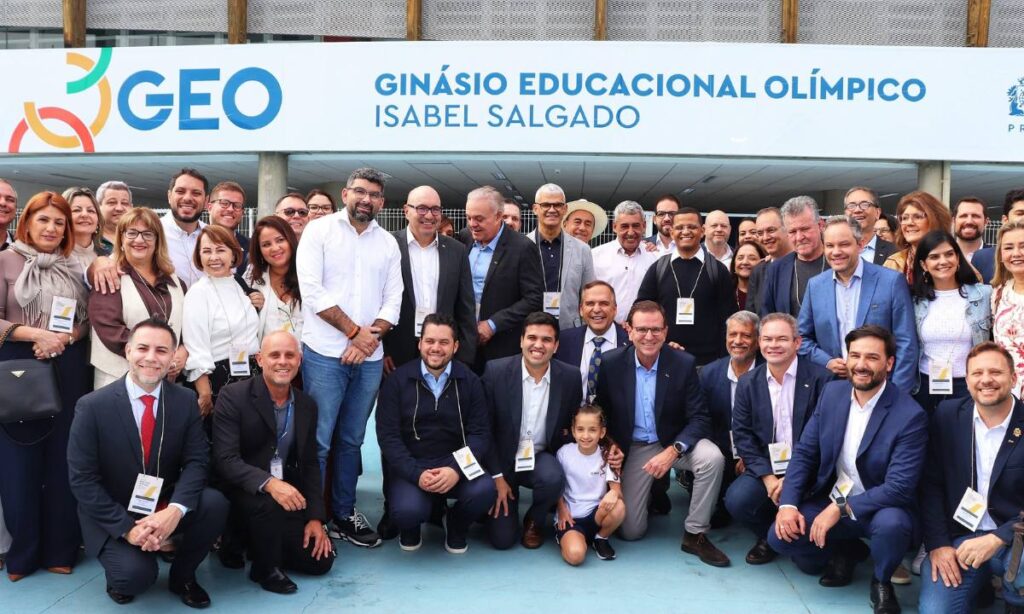 Gilvan Ferreira reforça metas de educação inclusiva e integral em evento no Rio 1 Gilvan Ferreira reforça metas de educação inclusiva e integral em evento no Rio