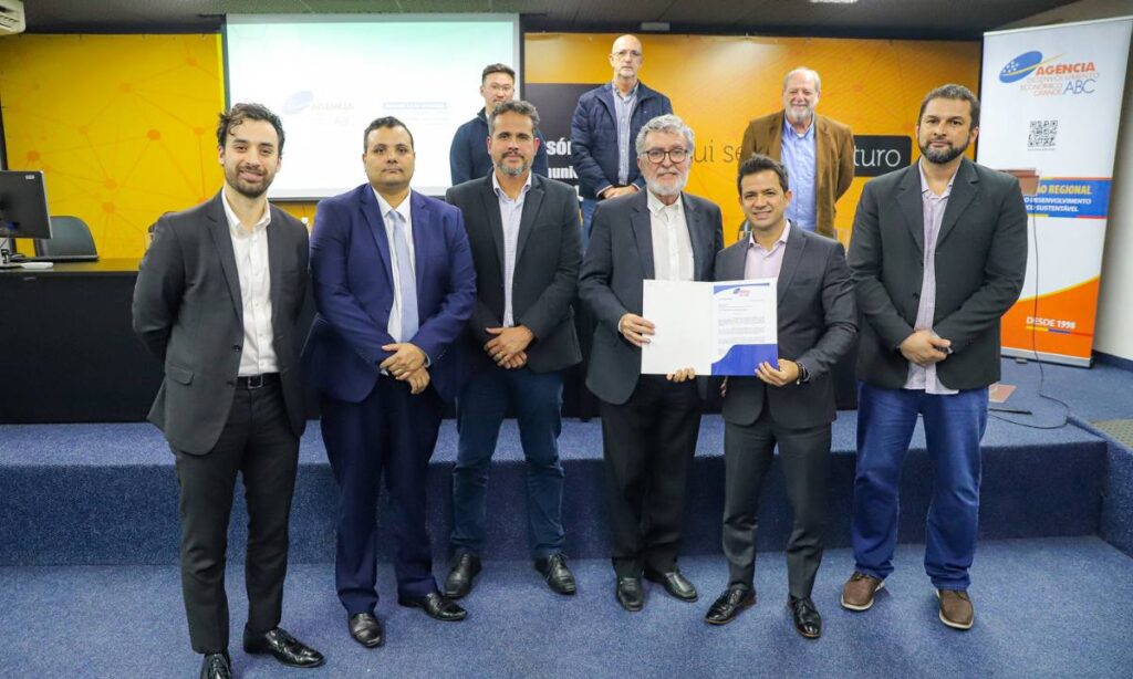 Grande ABC defende institucionalização do Polo Petroquímico em agenda com o governo federal