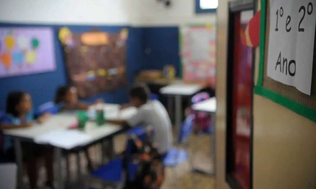 Mais de 300 mil crianças voltam à escola no Brasil desde 2017, aponta Unicef