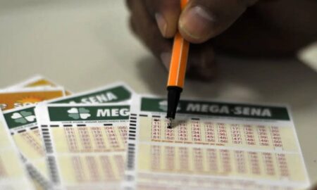 Mega-Sena acumula e próximo prêmio chega a R$ 76 milhões
