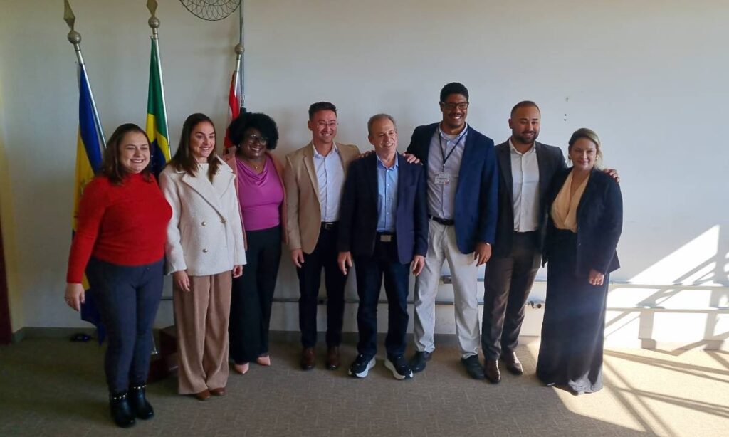 Prefeito Akira Auriani destaca Exporta SP como ferramenta de desenvolvimento econômico