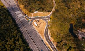 Prefeito Marcelo Lima entrega novo acesso viário no Km 31 da Via Anchieta e amplia mobilidade no Riacho Grande