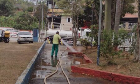 Prefeitura de Mauá reforça limpeza e higienização de praças públicas
