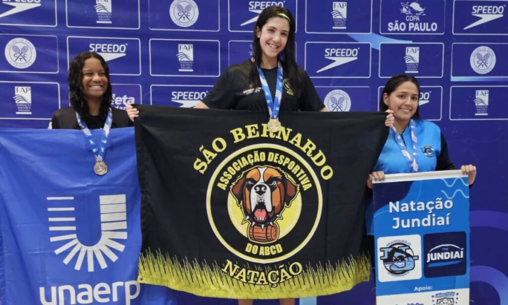 São Bernardo realiza seletiva de natação para crianças e jovens neste sábado (12)