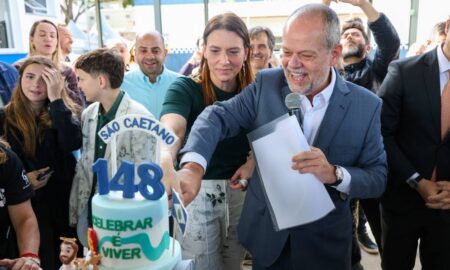 São Caetano do Sul celebra 148 anos com missa, bolo de 130 kg e homenagem aos pioneiros