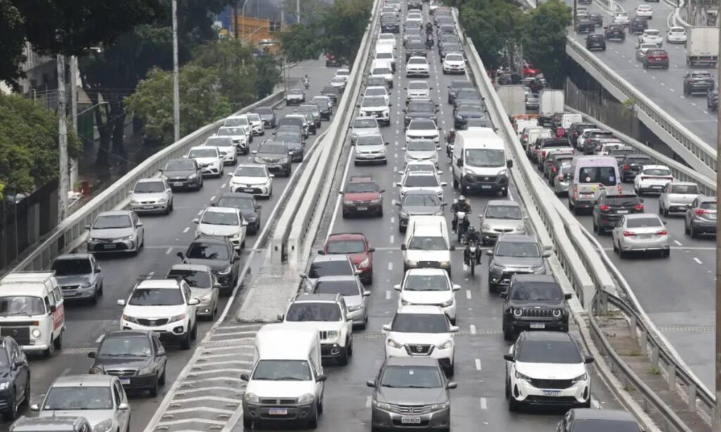 São Paulo registra queda de 21,3% em acidentes com vítimas no trânsito no primeiro semestre de 2025