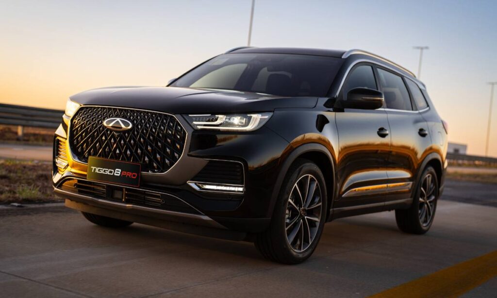 CAOA Chery celebra 8 anos no Brasil com desconto especial no Tiggo 8 PRO MAX DRIVE