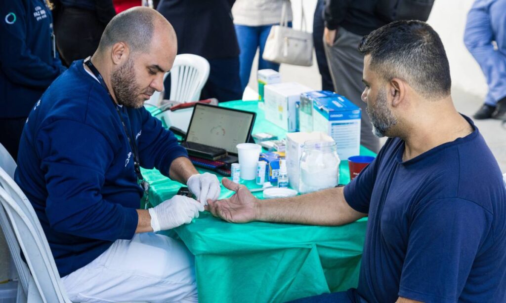 COOP realiza exames gratuitos de saúde