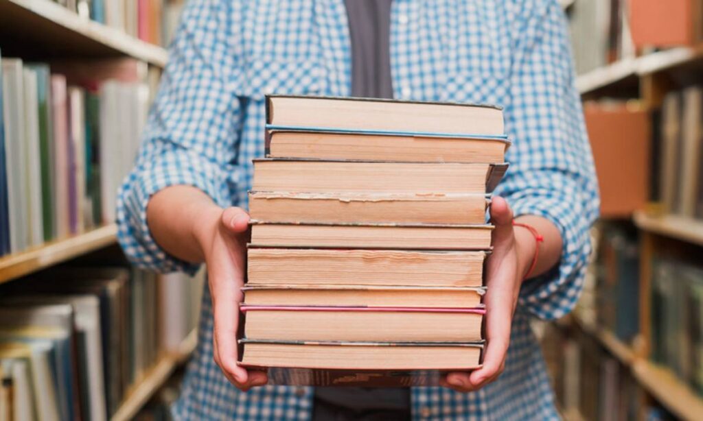 CPTM promove distribuição gratuita de livros na Estação Guaianases neste sábado (30)