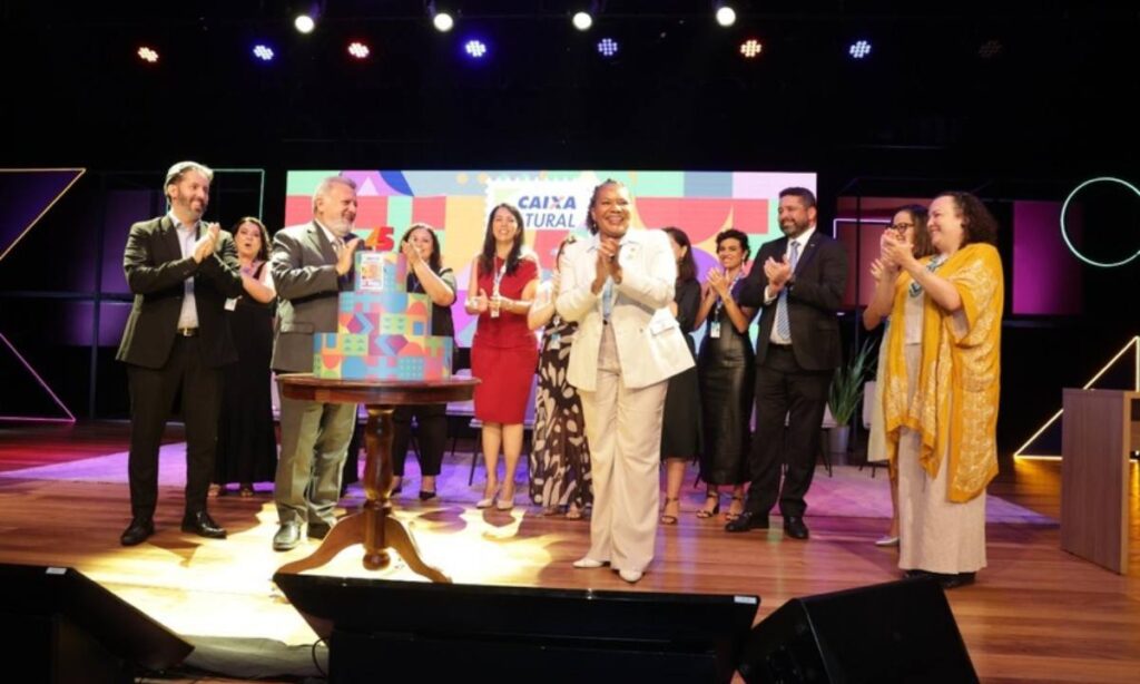Caixa Cultural celebra 45 anos com programação especial em Brasília