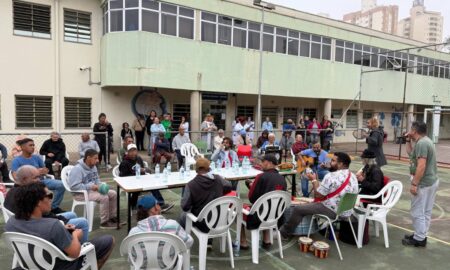 Cultura e saúde mental se encontram em roda de samba do CAPS em São Bernardo