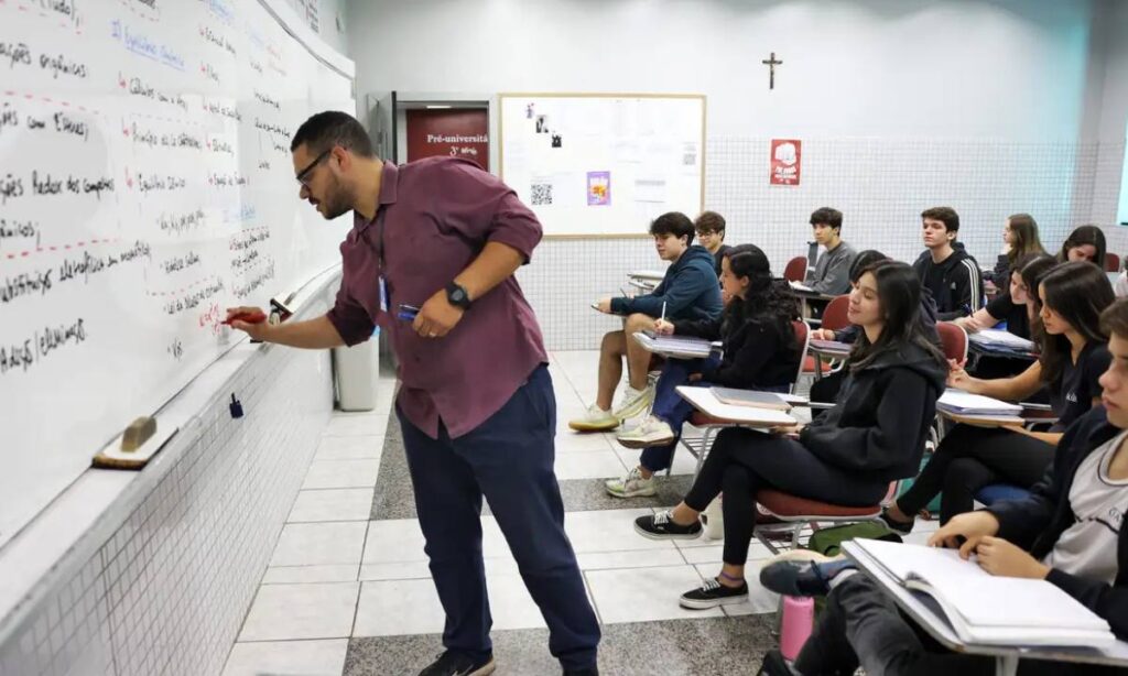 MEC divulga lista de espera do Prouni 20252; prazo para comprovar informações vai até 5 de setembro