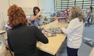 Ribeirão Pires inicia projeto “Costureira Anjo” com meta de confeccionar mil turbantes