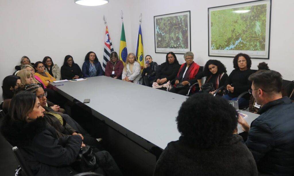 Rio Grande da Serra empossa novas representantes do Conselho Municipal dos Direitos da Mulher 2 Rio Grande da Serra empossa novas representantes do Conselho Municipal dos Direitos da Mulher