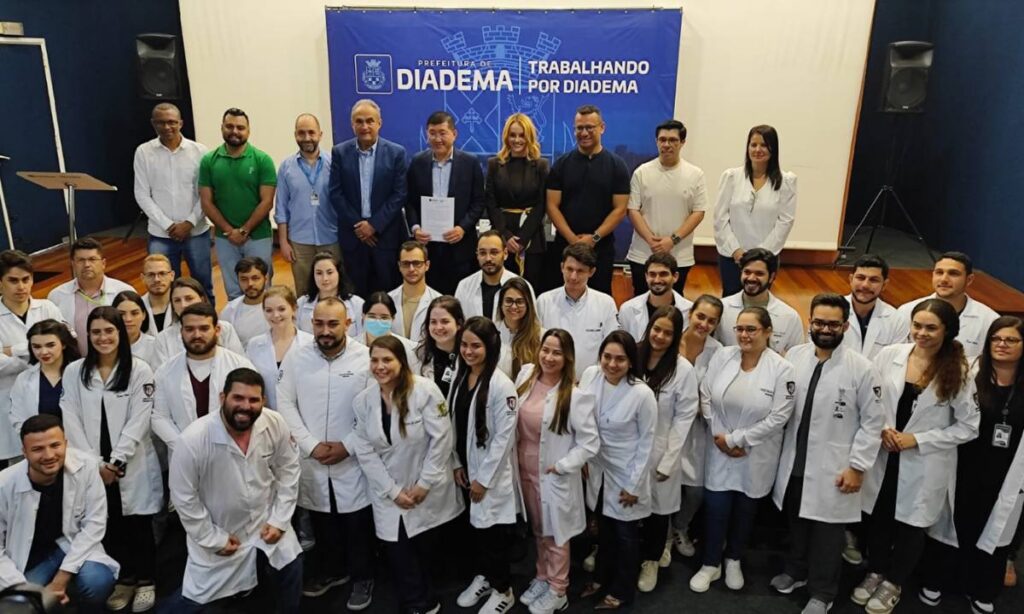 Universidade Brasil e Prefeitura de Diadema firmam parceria para internato de Medicina na rede pública de saúde
