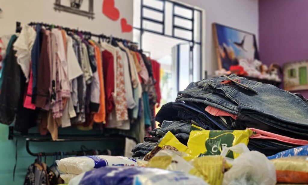 Bazar Solidário do Fundo Social já arrecadou mais de 3,6 toneladas de alimentos em Ribeirão Pires