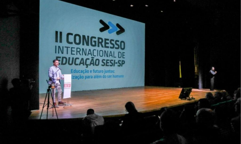 Dez anos de Faculdade SESI de Educação: instituição aposta em modelo pioneiro para formar professores 1 Dez anos de Faculdade SESI de Educação instituição aposta em modelo pioneiro para formar professores (1)