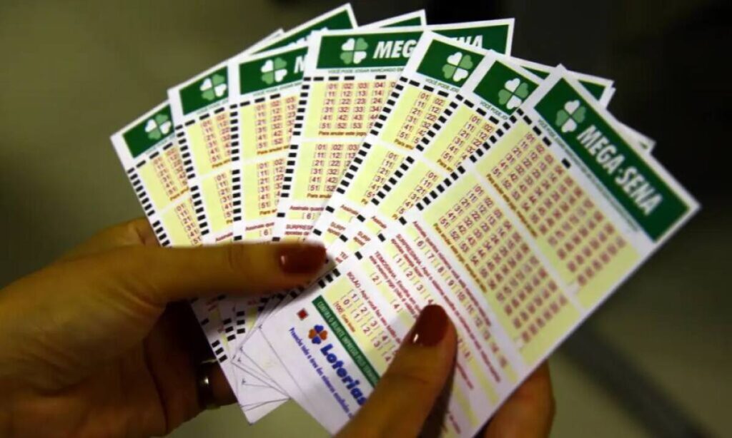 Mega-Sena 2.913: veja números sorteados e quem ganhou o prêmio de R$ 53,9 milhões