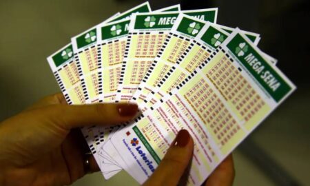 Mega-Sena acumula e próximo prêmio chega a R$ 40 milhões