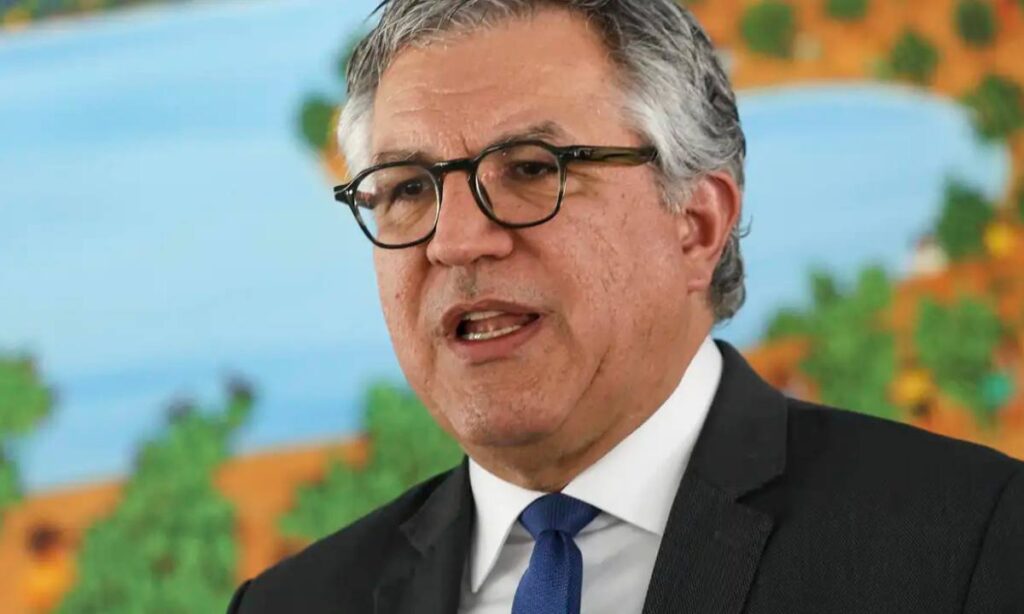 Ministro da Saúde Alexandre Padilha obtém visto para Assembleia da ONU