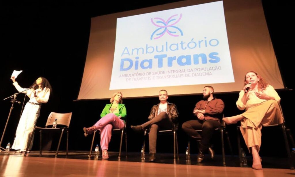 Seminário trans leva 200 pessoas à Fábrica de Cultura