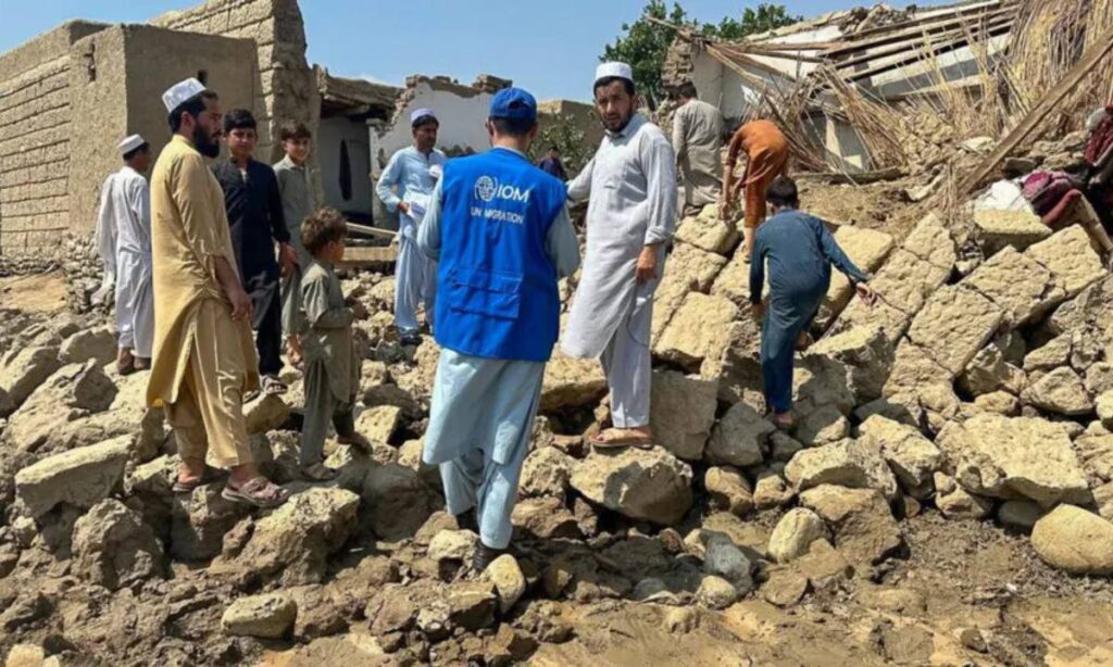 Terremoto no Afeganistão: 812 mortos e milhares de feridos