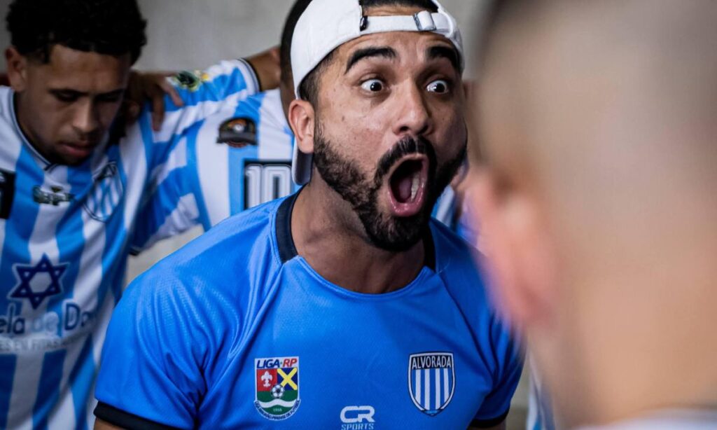 Alvorada encara Corinthians de Pindamonhangaba em duelo decisivo pelo Paulistão Amador