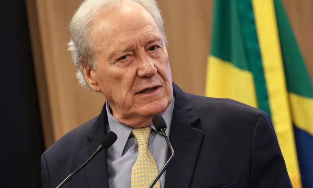 Após operação no RJ, Lewandowski diz que Lula ficou “estarrecido” Após operação no RJ, Lewandowski diz que Lula ficou “estarrecido”