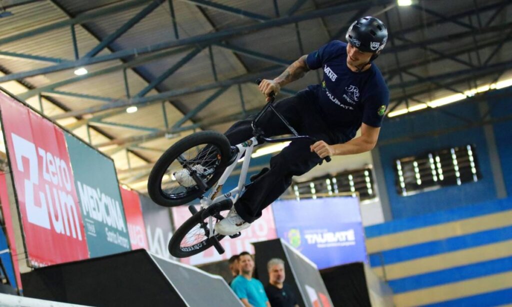 BMX Park Internacional 2025 tem finais da primeira fase neste sábado